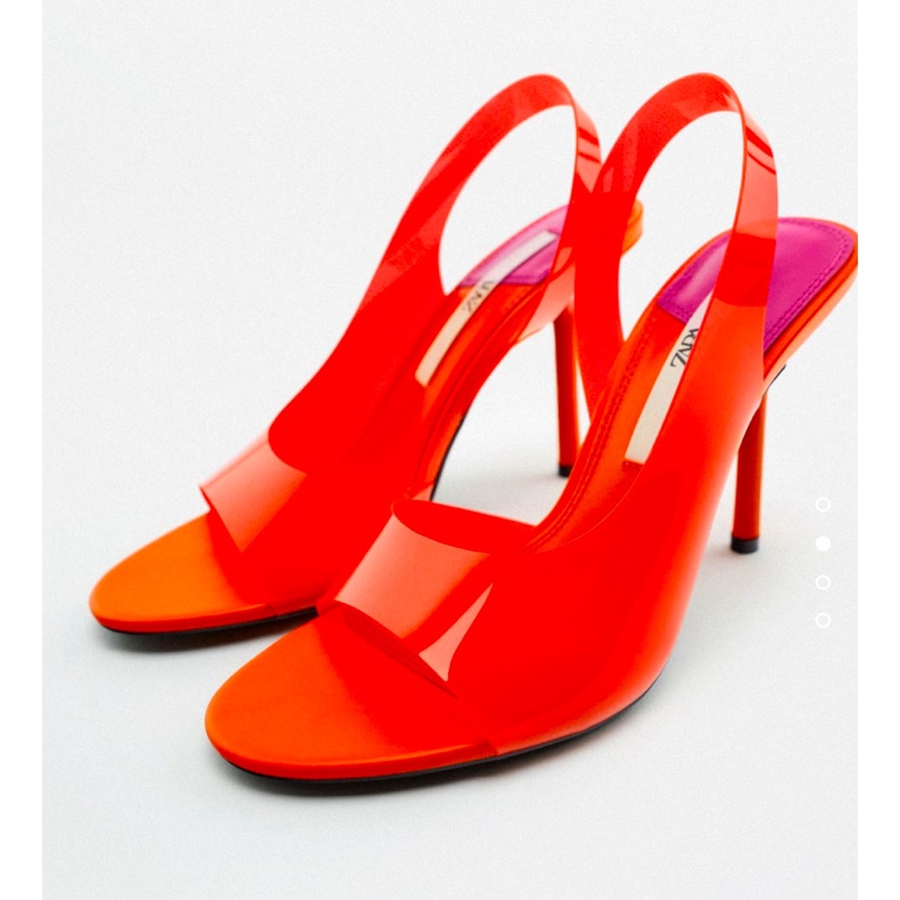NWT - Zara red round toe vinyl heeled sandals
